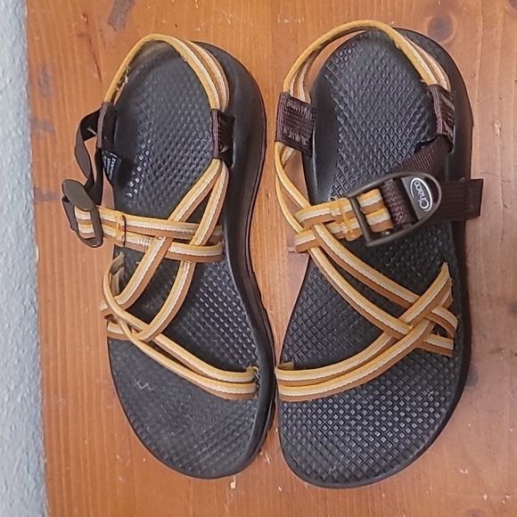 CHACO ZX2 CLASSIC COMFORT STRAP SPORT WOMEN'S ORANGE GEOMETRIC SANDAL SIZE 6 - Picture 4 of 9